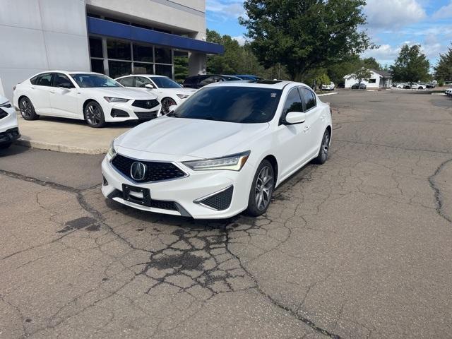 Photo of 2021 Platinum White Pearl Acura ILX