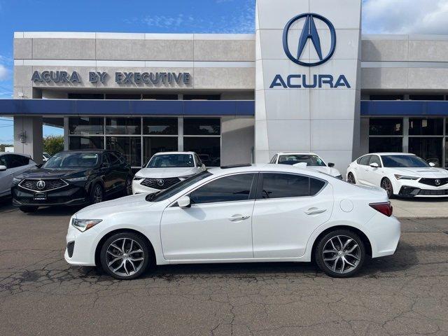 Photo of 2021 Platinum White Pearl Acura ILX