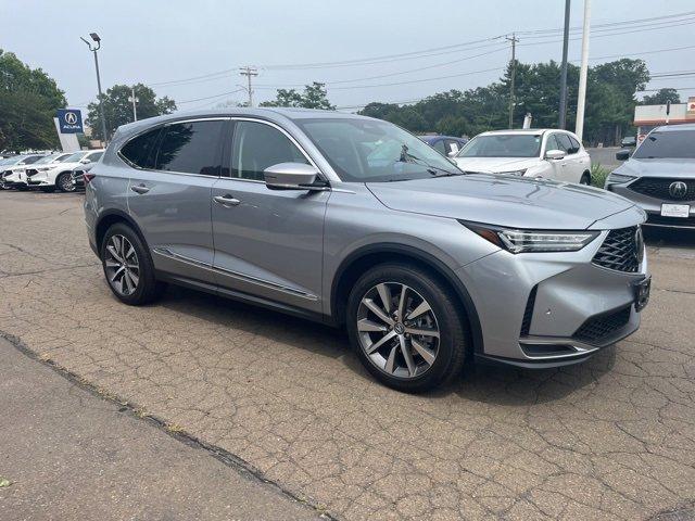 Photo of 2025 Lunar Silver Metallic Acura MDX