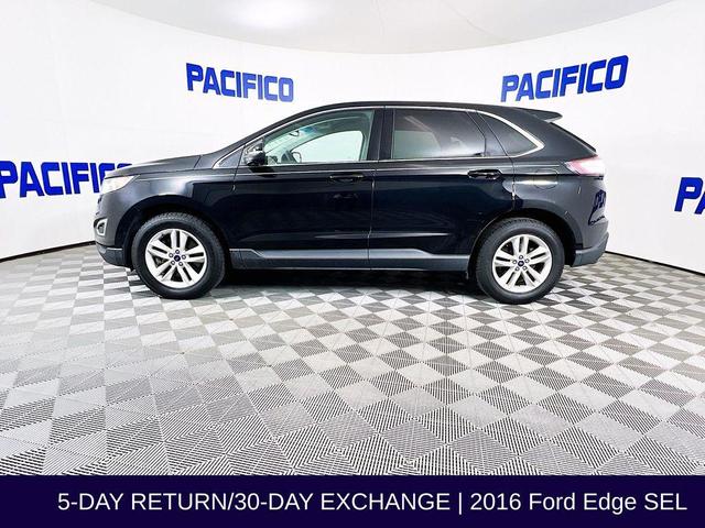 Photo of 2016 Shadow Black Ford Edge
