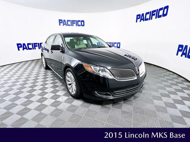 2015 Lincoln MKS