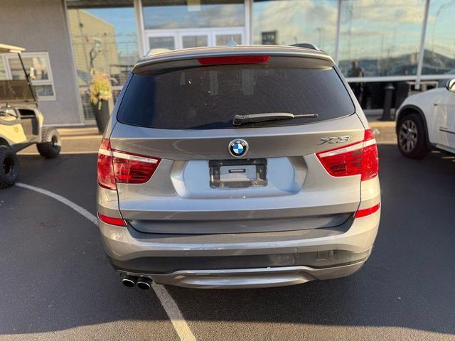 Photo of 2017 Space Gray Metallic BMW X3