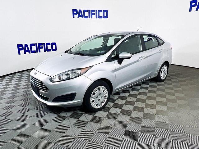 Photo of 2016 Ingot Silver Metallic Ford Fiesta