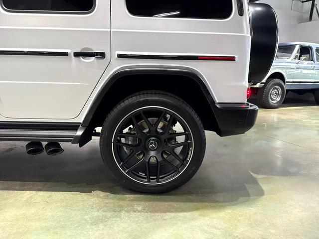 Photo of 2025 White Mercedes-Benz AMG G 63