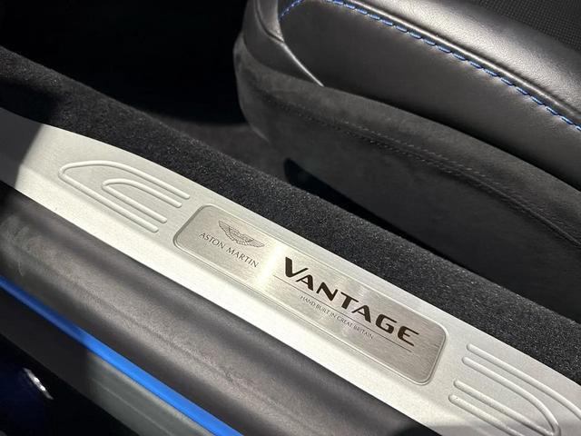 Photo of 2021 Blue Aston Martin Vantage