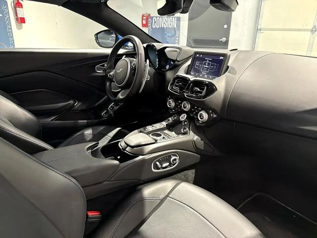 Photo of 2021 Blue Aston Martin Vantage