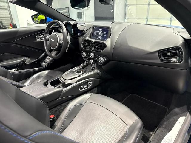 Photo of 2021 Blue Aston Martin Vantage