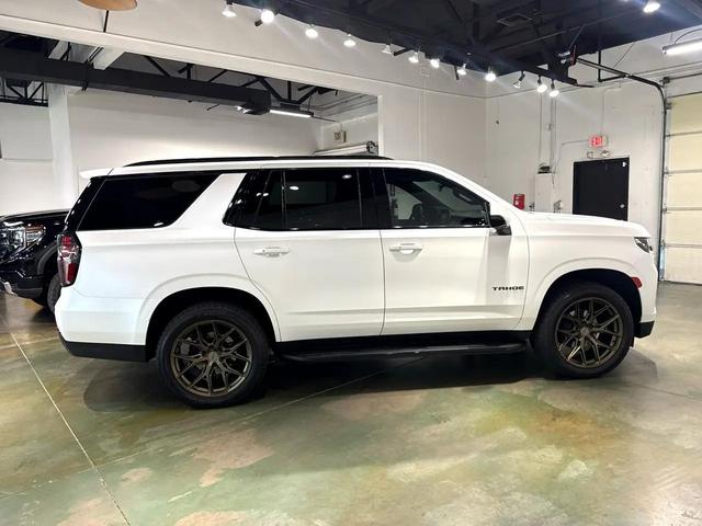 Photo of 2024 Summit White Chevrolet Tahoe