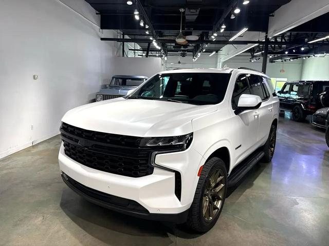 Photo of 2024 Summit White Chevrolet Tahoe