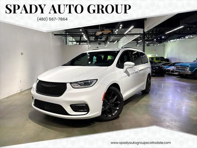 2022 Chrysler Pacifica