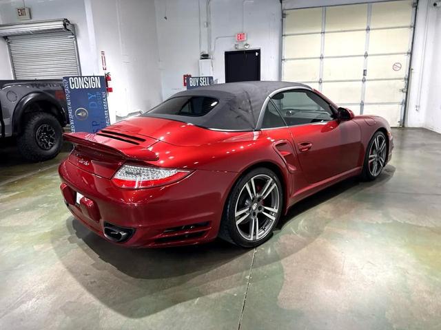 Photo of 2011 RED Porsche 911