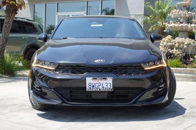 Photo of 2021 Ebony Black Kia K5