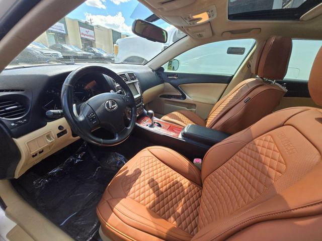Photo of 2008 White Lexus IS 250