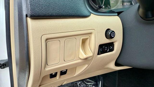 Photo of 2008 White Lexus IS 250