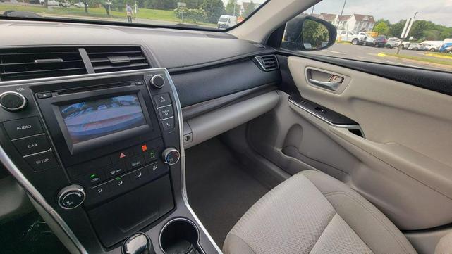 Photo of 2016  Toyota Camry