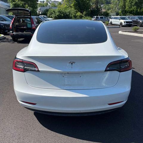 Photo of 2023 White Tesla Model 3