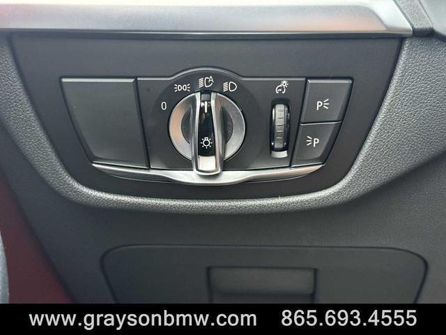 Photo of 2022 Mineral White Metallic BMW X3