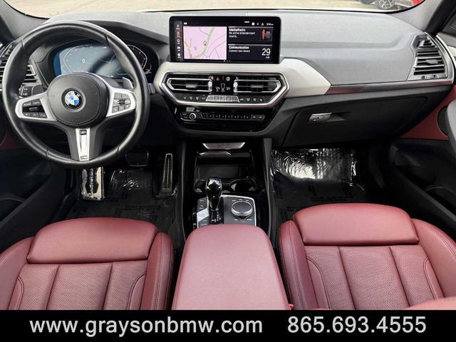 Photo of 2022 Mineral White Metallic BMW X3
