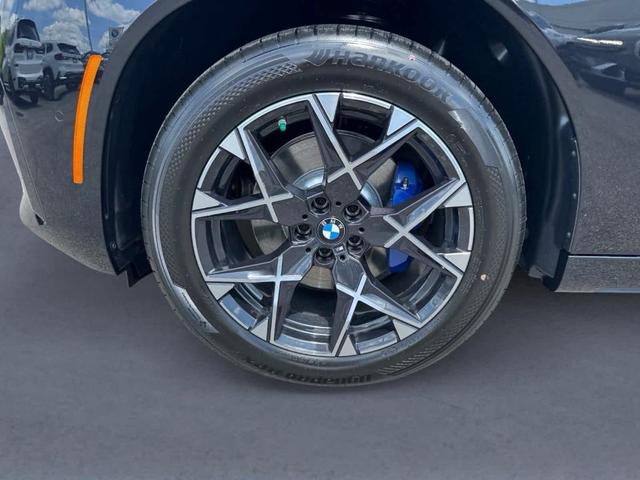 Photo of 2025 Black Sapphire BMW X3