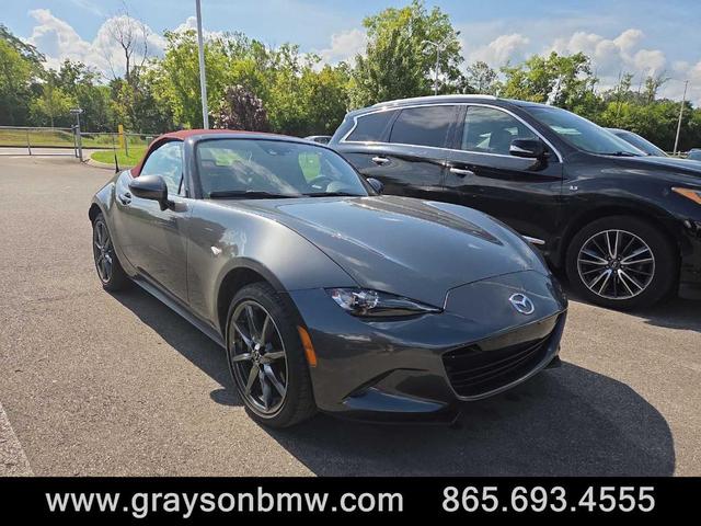 Photo of 2018 Machine Gray Mazda MX-5 Miata