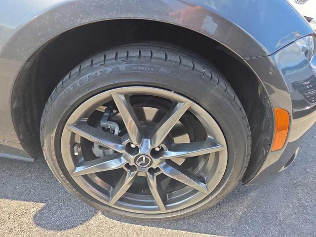 Photo of 2018 Machine Gray Mazda MX-5 Miata