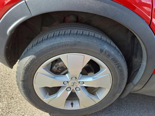 Photo of 2022 Burnt Orange Volvo XC40