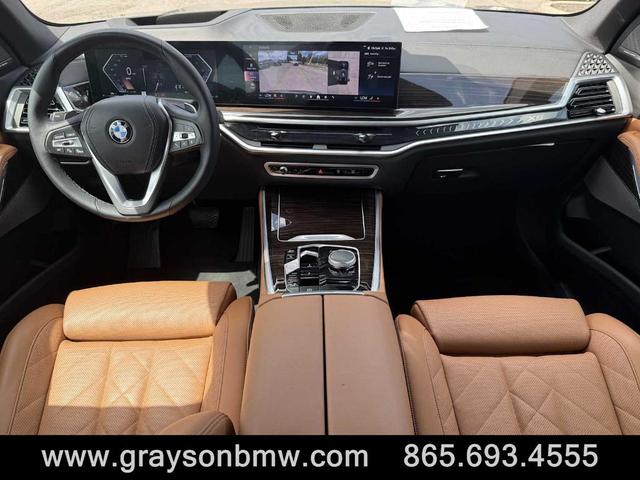 Photo of 2024 Black Sapphire Metallic BMW X5