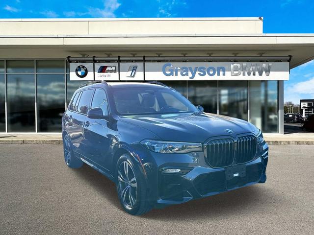 2022 BMW X7