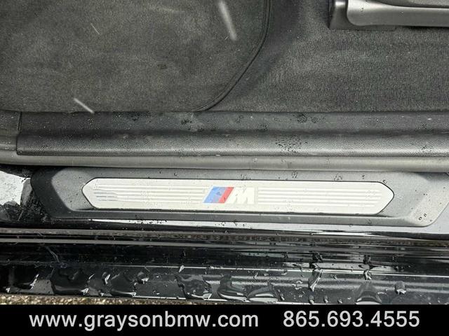 Photo of 2024 Black Sapphire Metallic BMW X4