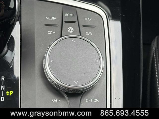 Photo of 2024 Black Sapphire Metallic BMW X4