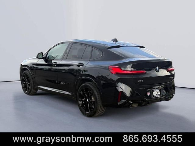 Photo of 2024 Black Sapphire Metallic BMW X4