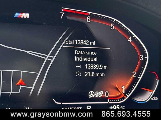 Photo of 2024 Black Sapphire Metallic BMW X4