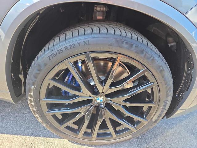 Photo of 2024 Gray Metallic BMW X5