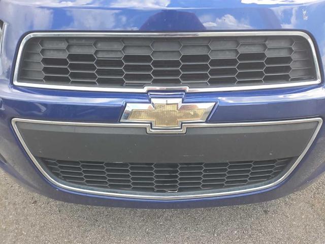 Photo of 2014 Blue Topaz Metallic Chevrolet Sonic