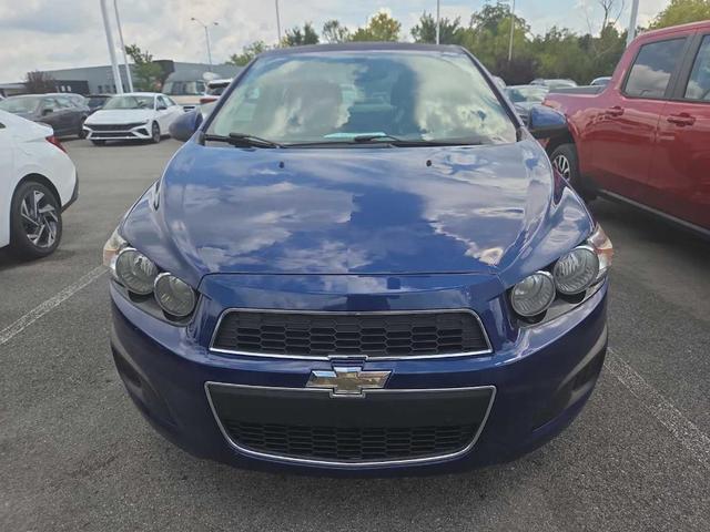 Photo of 2014 Blue Topaz Metallic Chevrolet Sonic