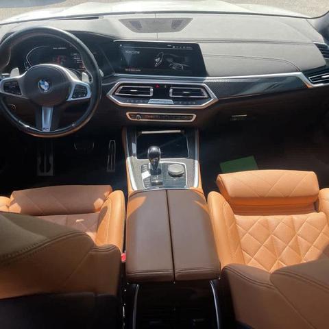 Photo of 2023 Mineral White Metallic BMW X5