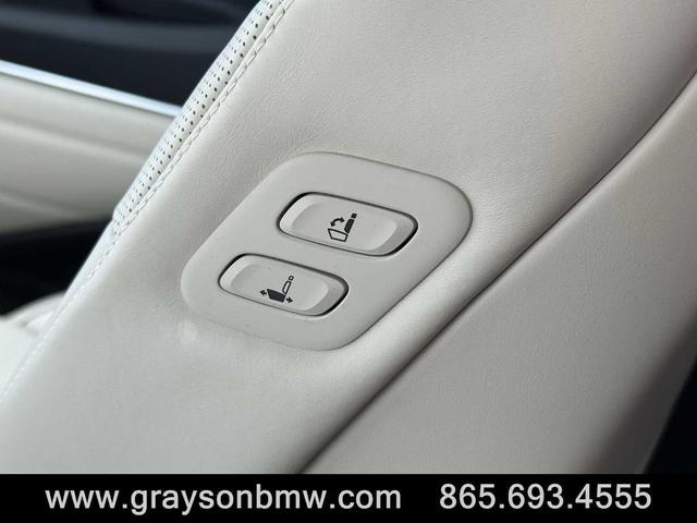 Photo of 2024 Makalu Gray Genesis GV80