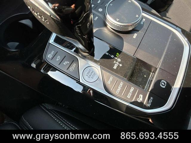 Photo of 2024 Gray Metallic BMW X3