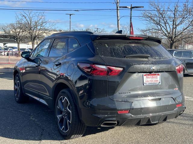 Photo of 2022 Black Chevrolet Blazer