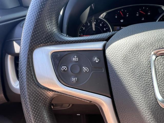 Photo of 2022 Summit White GMC Terrain