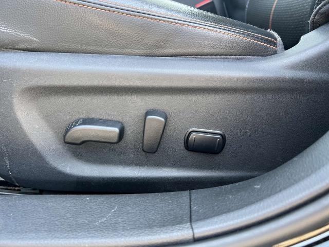 Photo of 2020 Black Nissan Altima