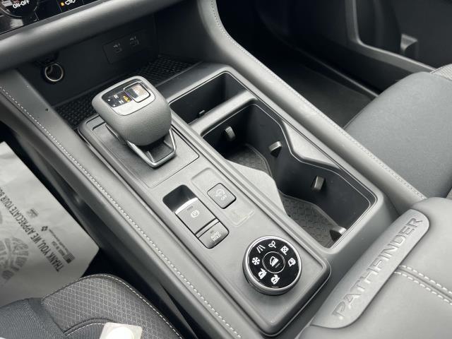 Photo of 2024 Gun Metallic Nissan Pathfinder