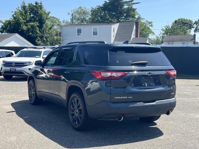 Photo of 2020 Graphite Metallic Chevrolet Traverse