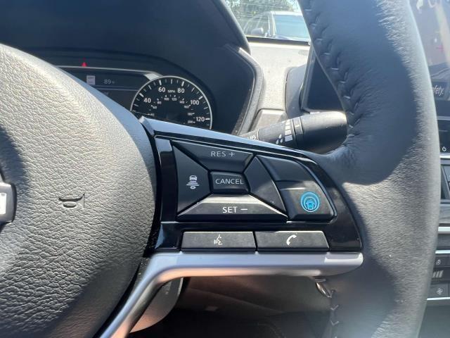 Photo of 2025 Garnet Pearl Me Nissan Altima