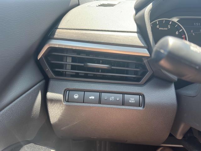 Photo of 2025 Garnet Pearl Me Nissan Altima