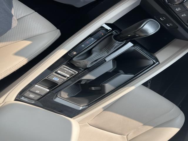 Photo of 2023 Platinum White Pearl Honda Accord Hybrid