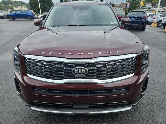 Photo of 2020 Black Kia Telluride