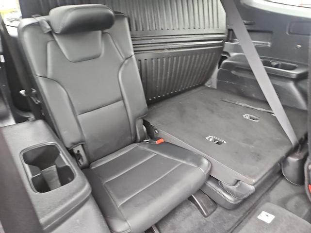Photo of 2020 Black Kia Telluride