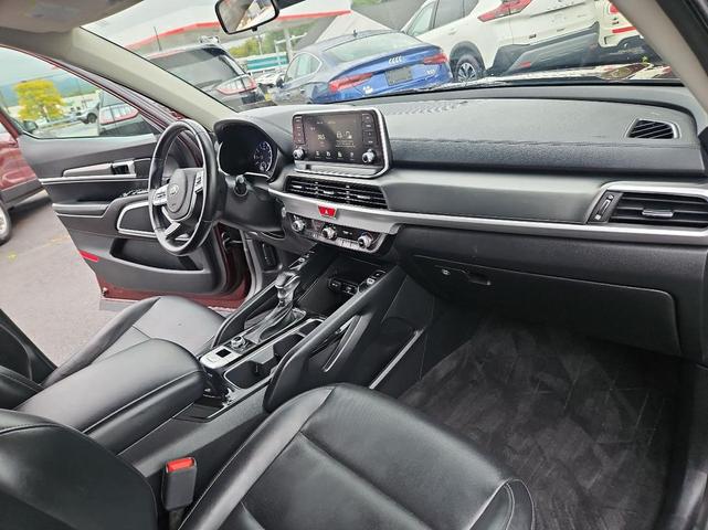 Photo of 2020 Black Kia Telluride