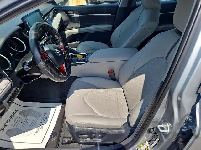 Photo of 2023 Silver Toyota Camry